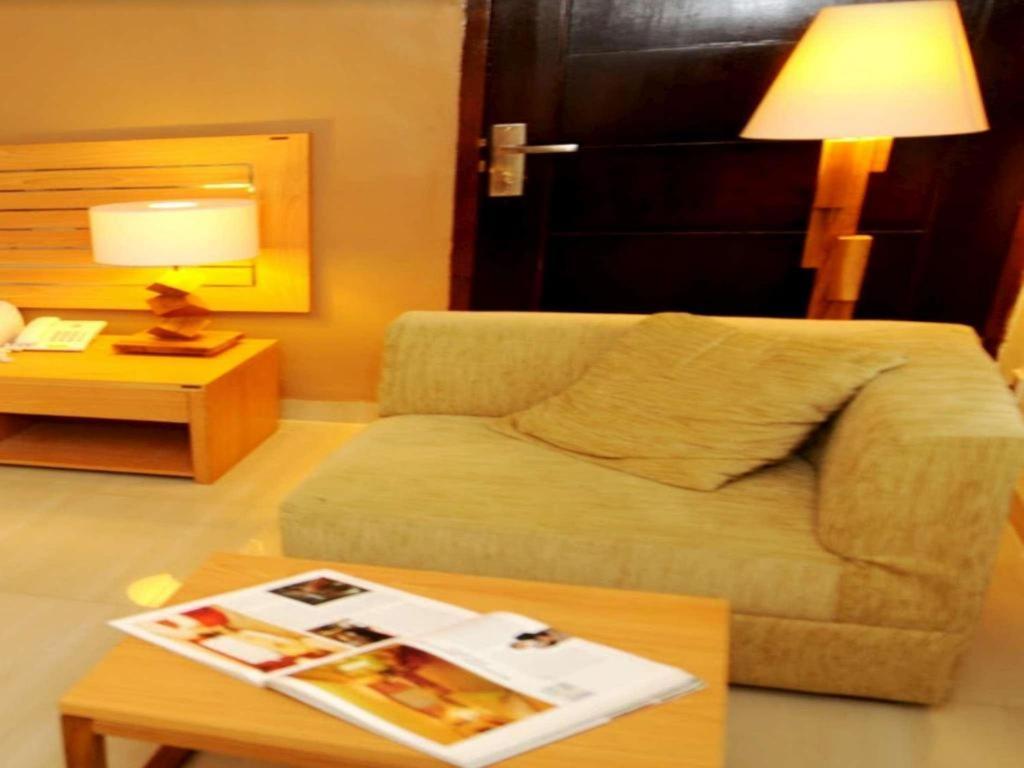 Serayu Hotel Timika Eksteriør billede